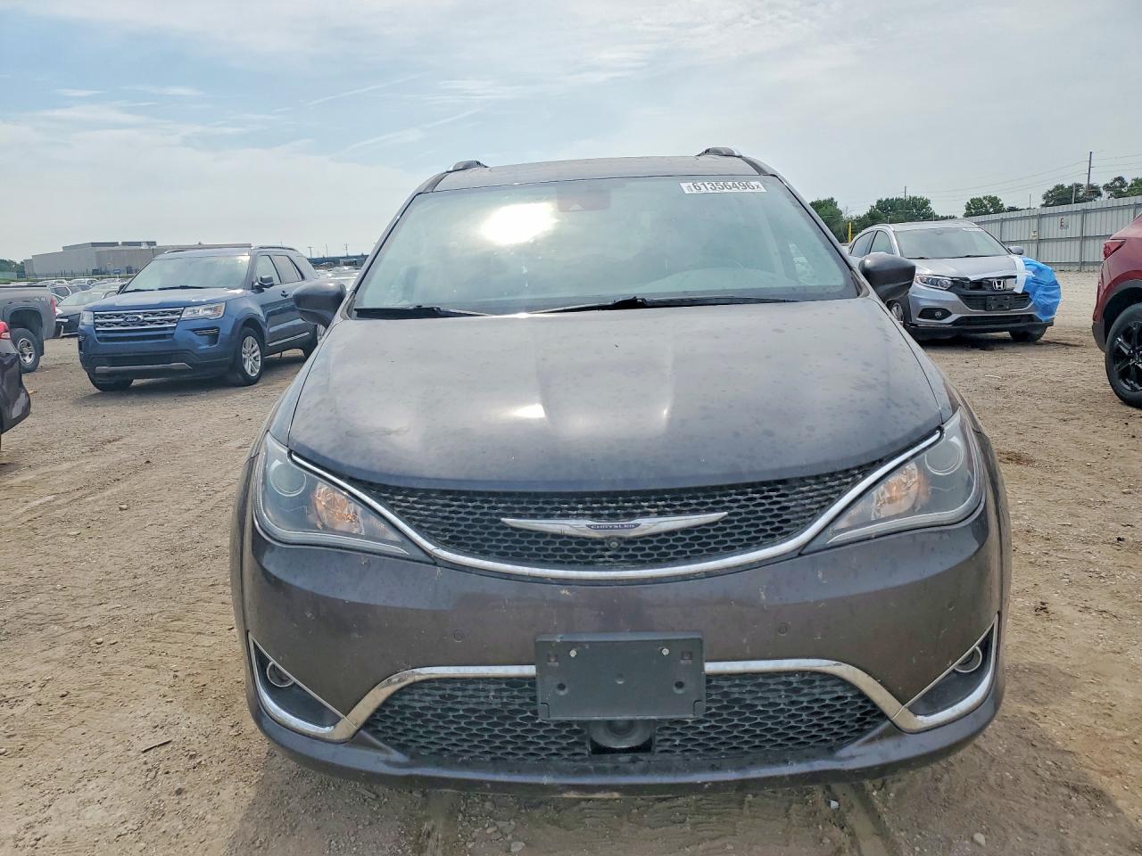 2018 Chrysler Pacifica Touring L Plus - Image 5