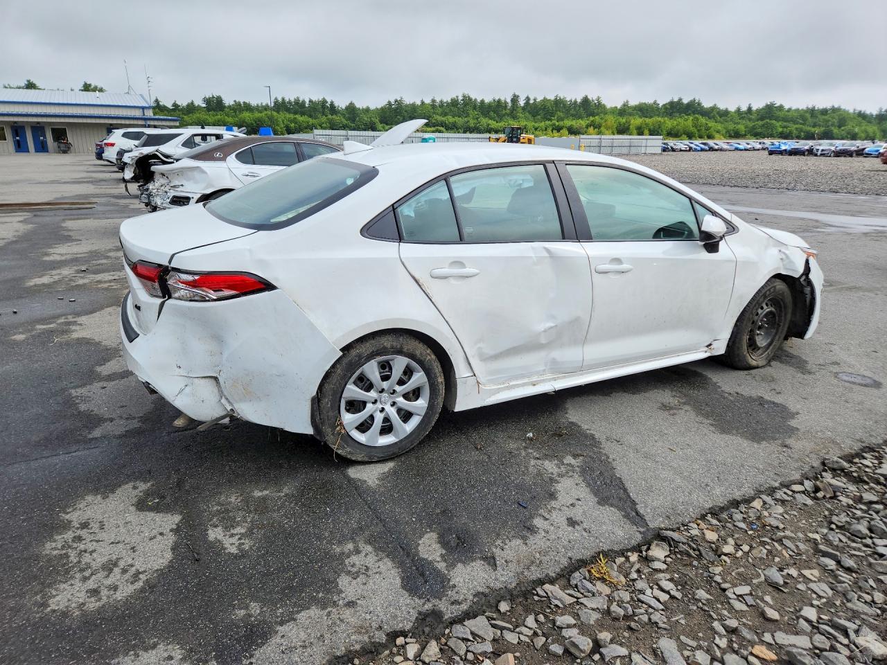 2024 Toyota Corolla Le - Фото 3