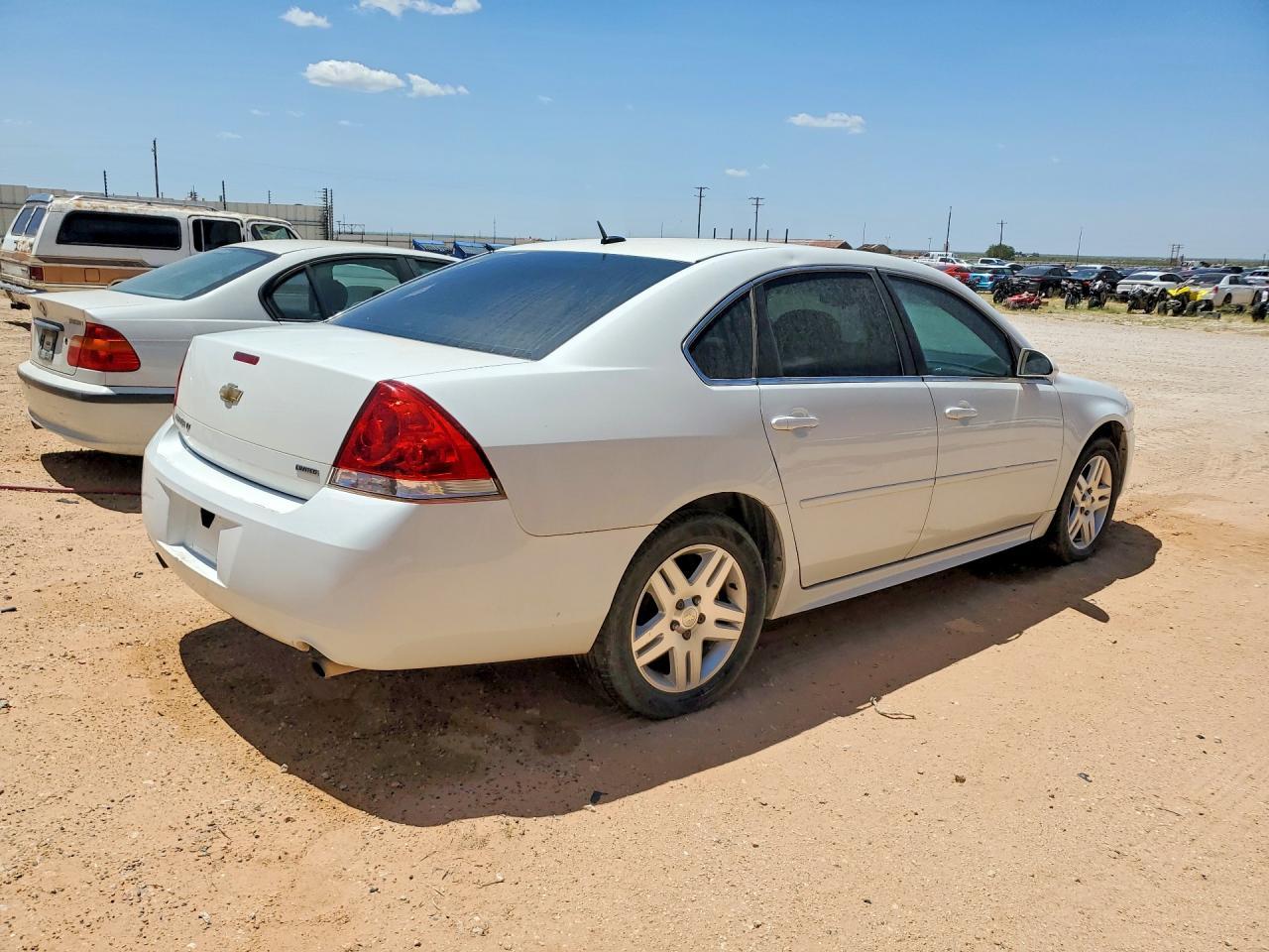 2015 Chevrolet Impala - Фото 3