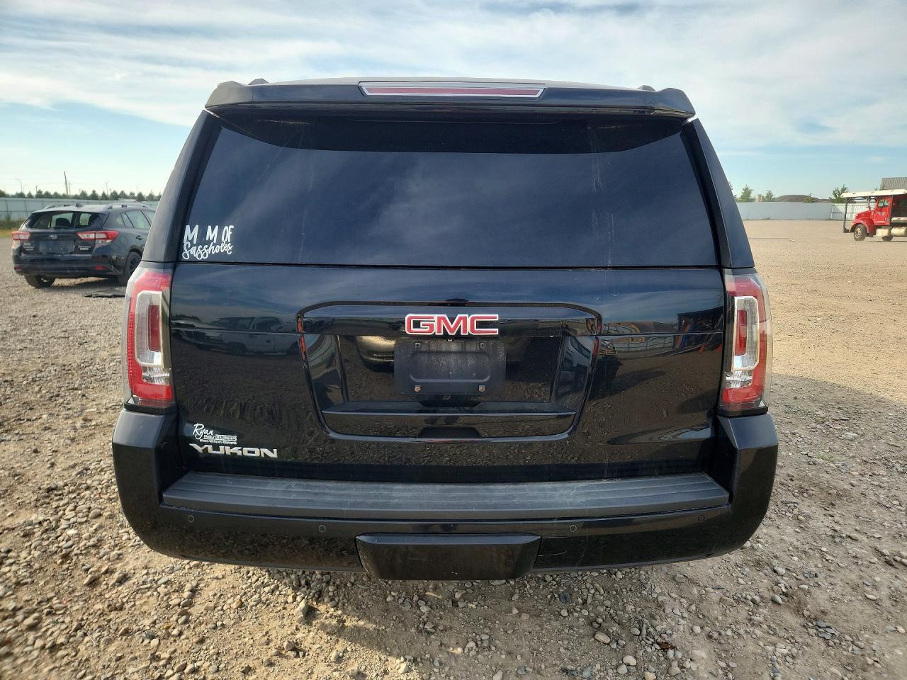 2016 GMC Yukon Slt - Фото 6
