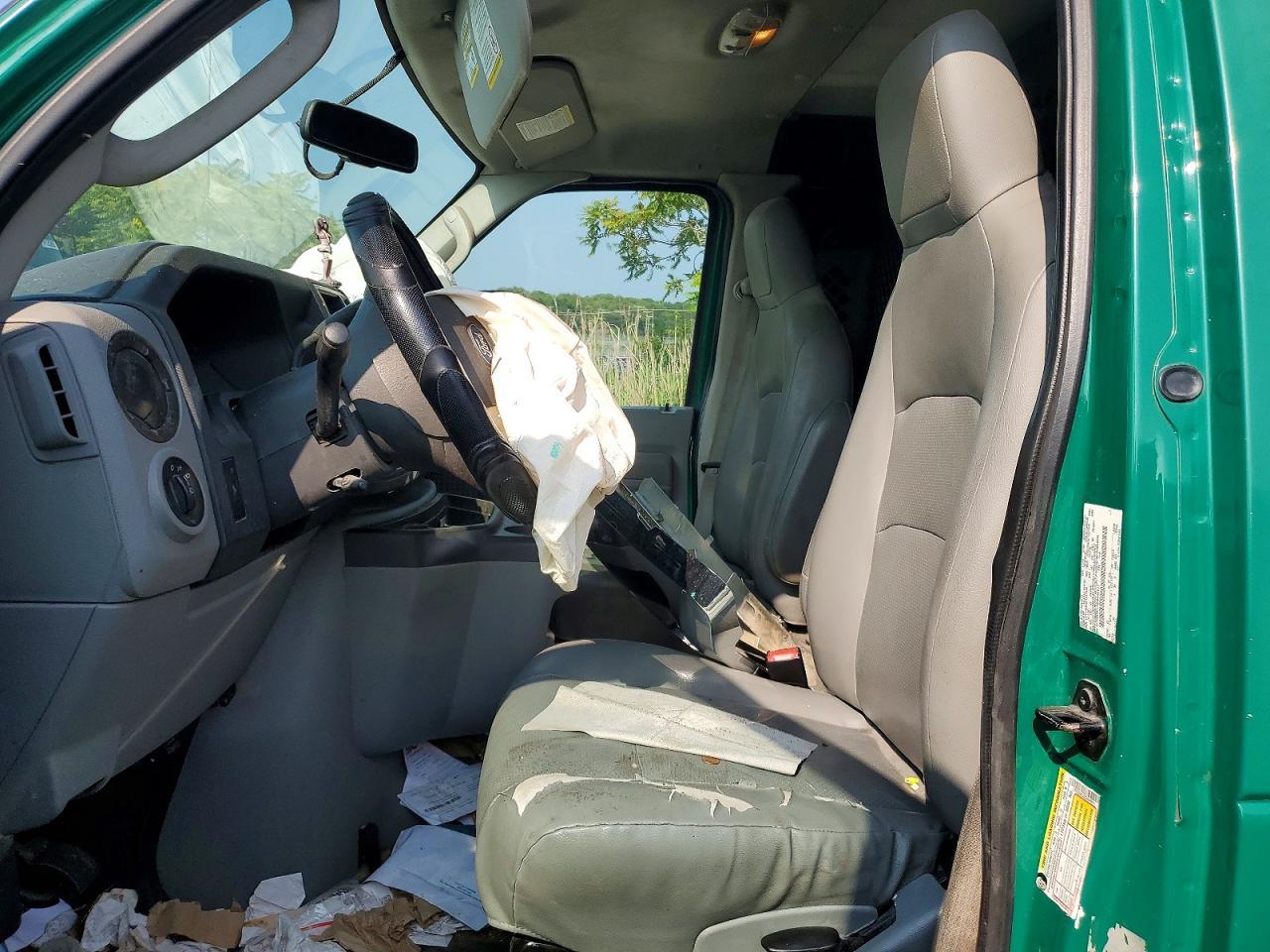 2014 Ford Econoline E350 Super Duty Van - Фото 7