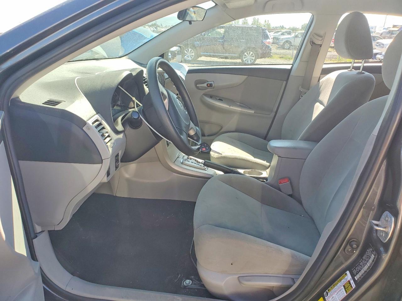 2011 Toyota Corolla Le - Фото 7
