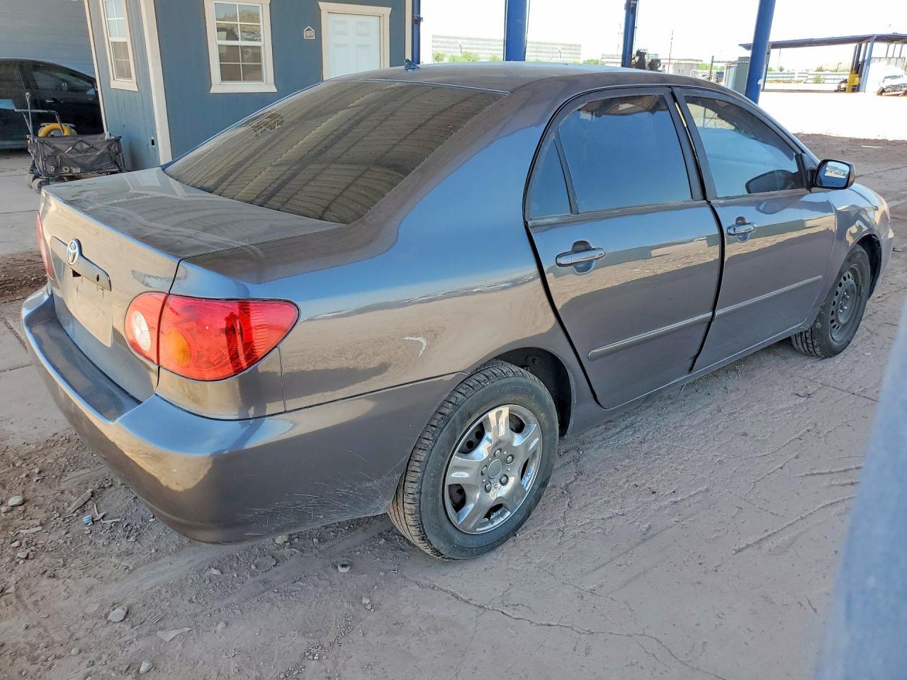 2003 Toyota Corolla Le - Image 3