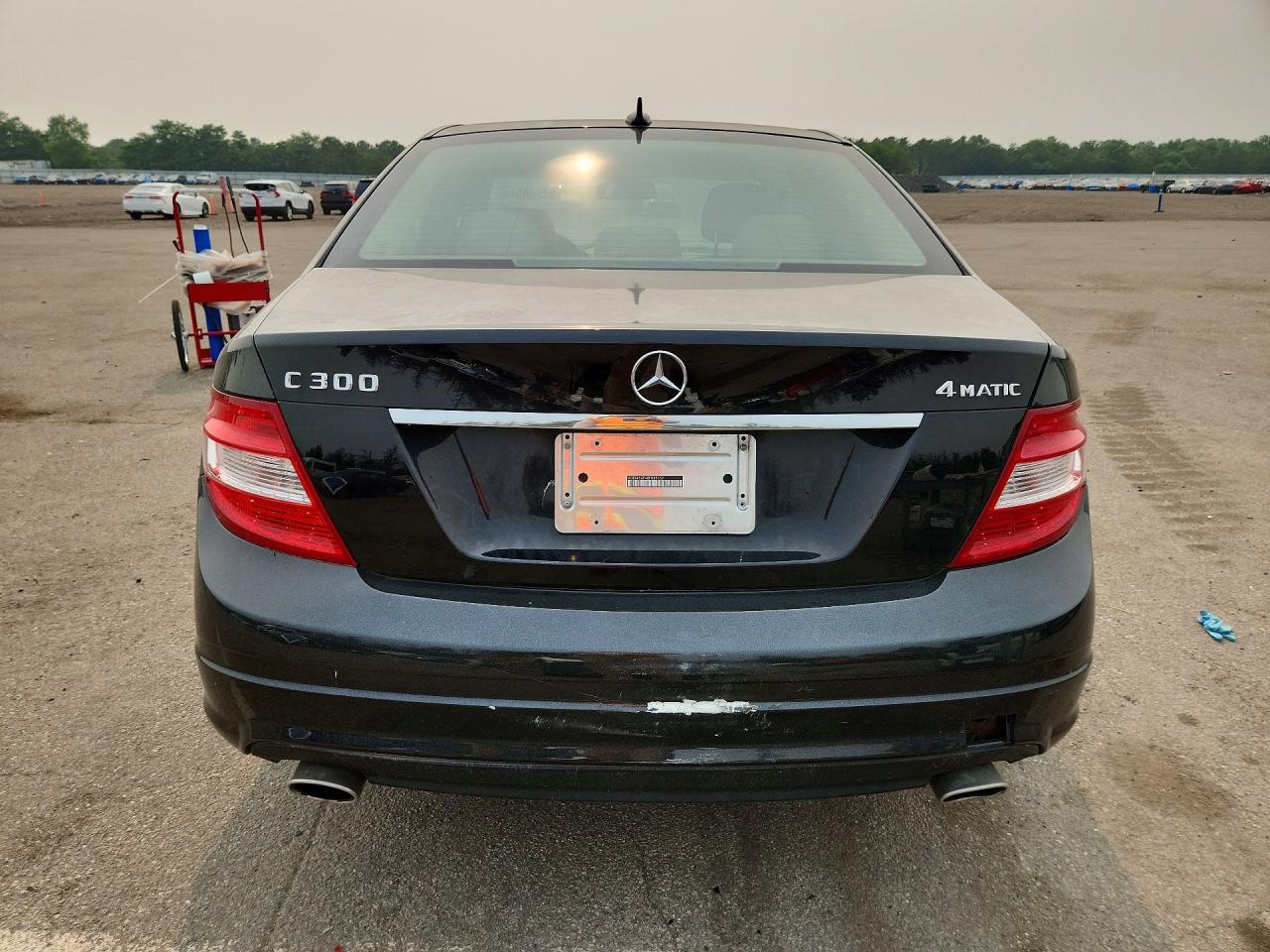 2010 Mercedes-Benz C 300 4Matic - Фото 6
