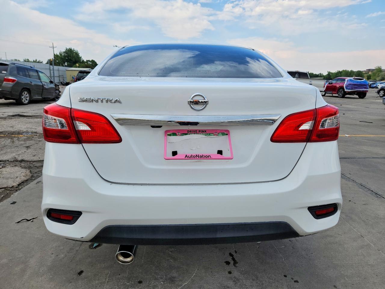 2018 Nissan Sentra S - Фото 6
