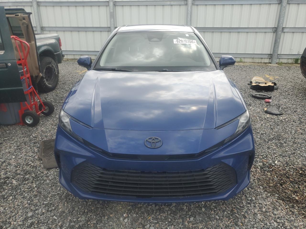 2025 Toyota Camry Le - Фото 5