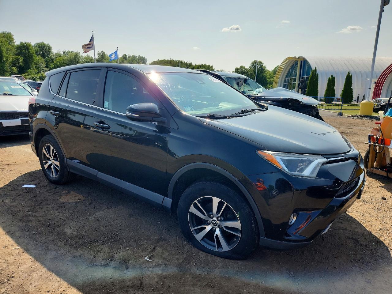 2018 Toyota Rav4 Xle - Фото 4