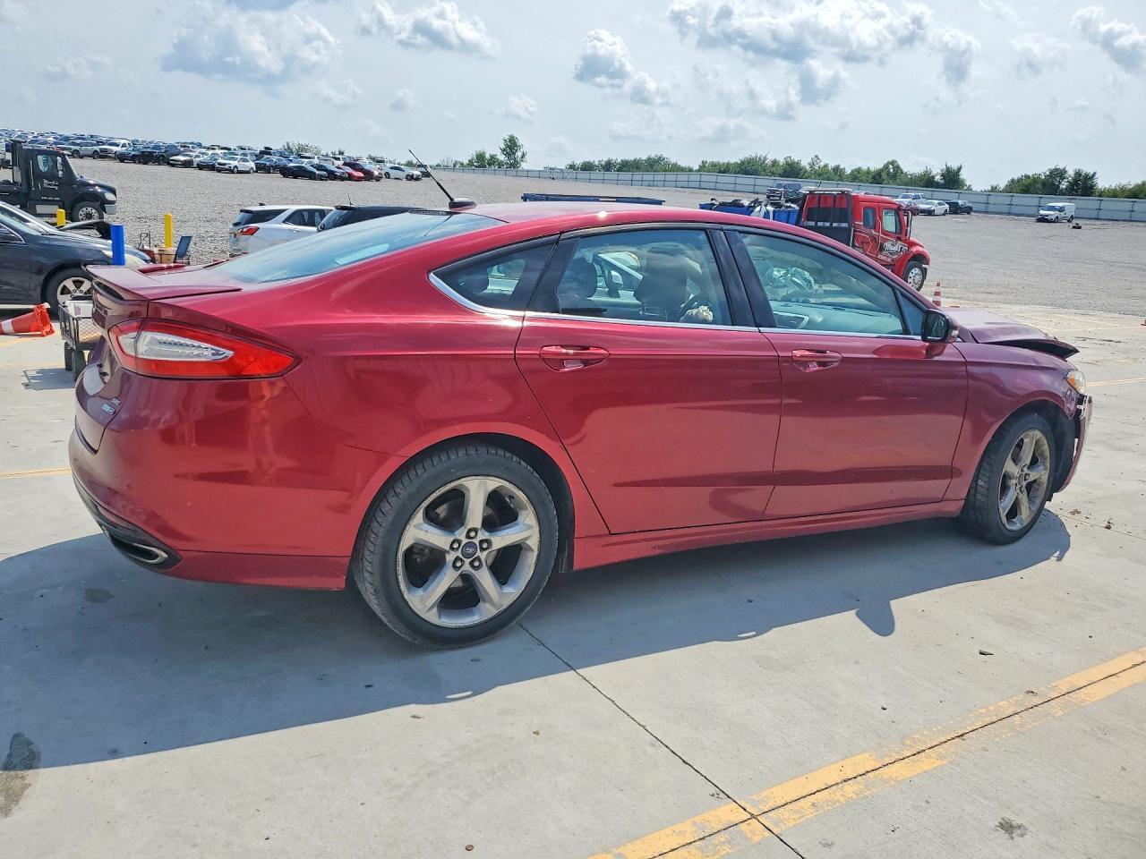 2016 Ford Fusion Se - Фото 3