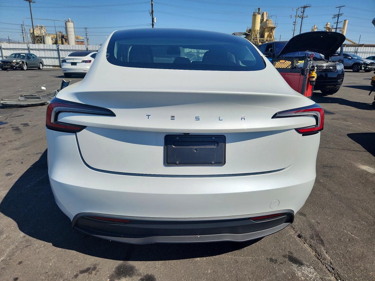 2024 Tesla Model 3 - Image 6
