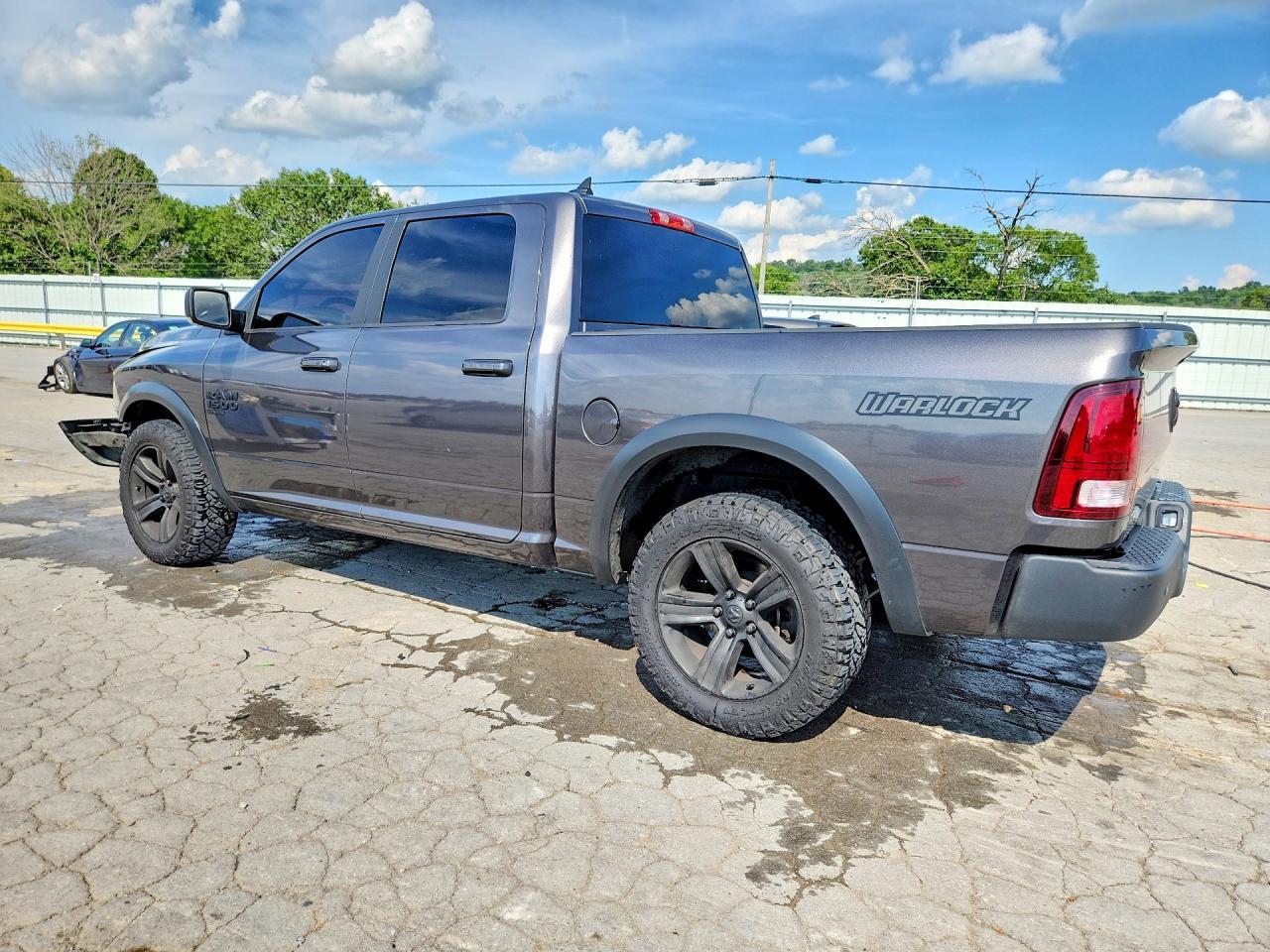 2022 Ram 1500 Classic Slt - Image 2