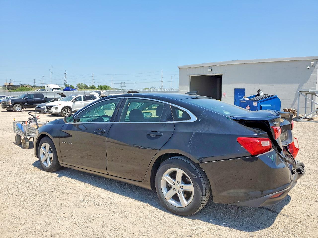 2019 Chevrolet Malibu Ls - Фото 2