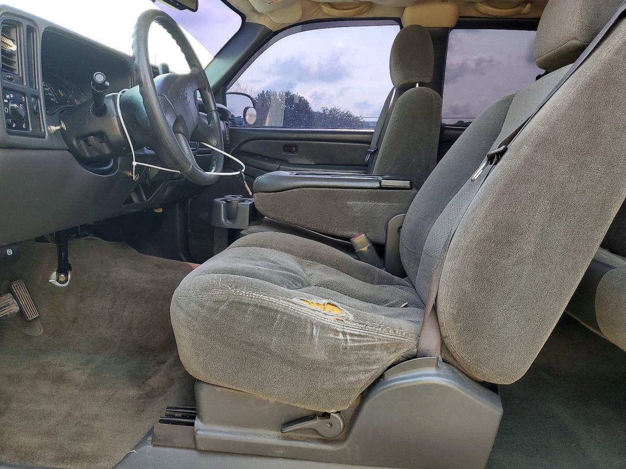 2005 Chevrolet Silverado C2500 Heavy Duty - Фото 7