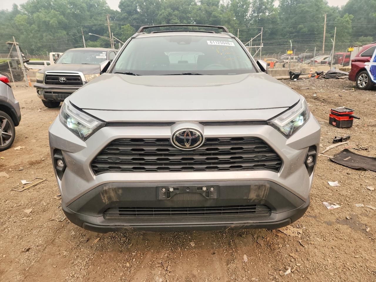 2023 Toyota Rav4 Xle Premium - Фото 5