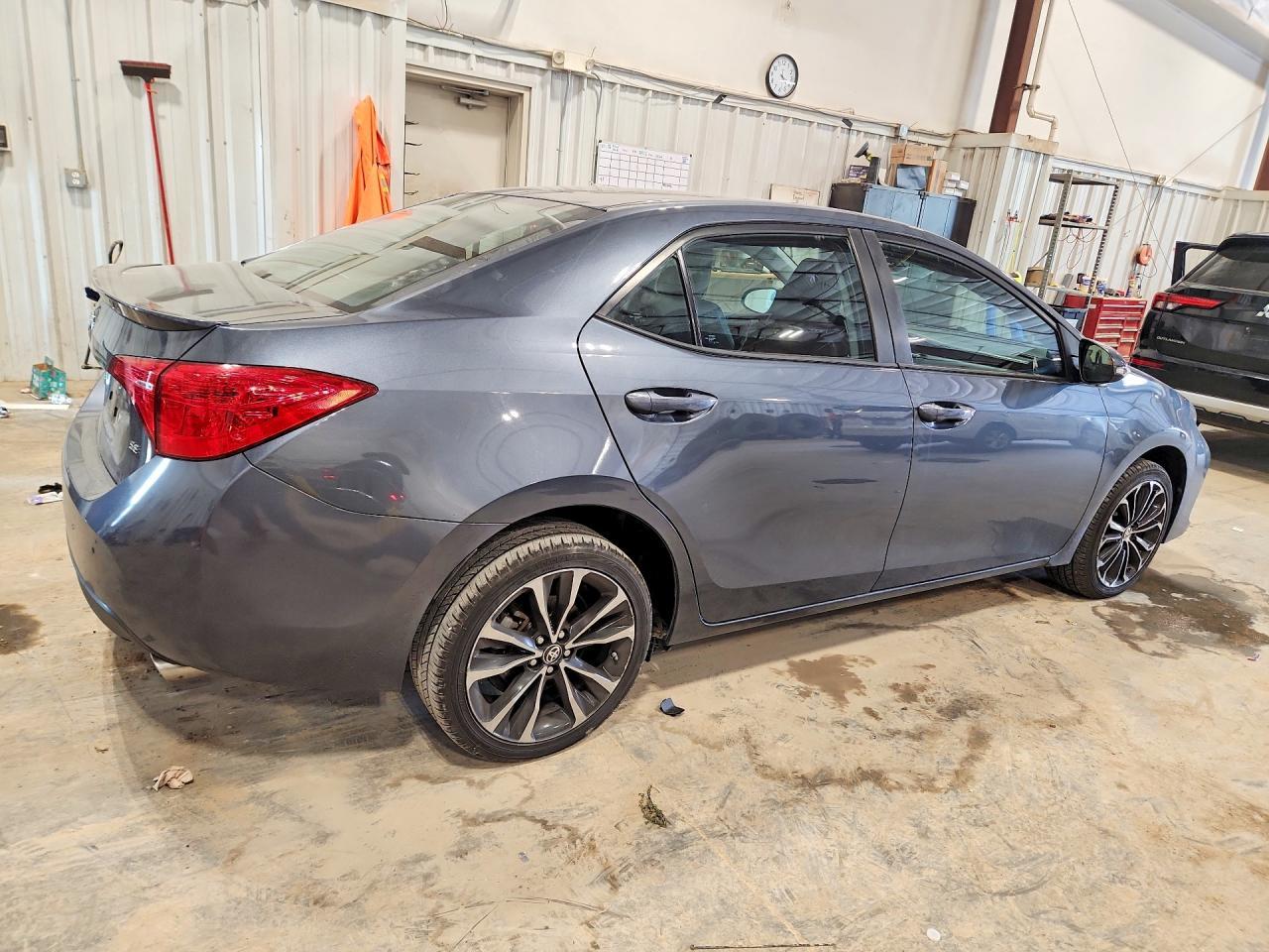 2018 Toyota Corolla Se - Image 3
