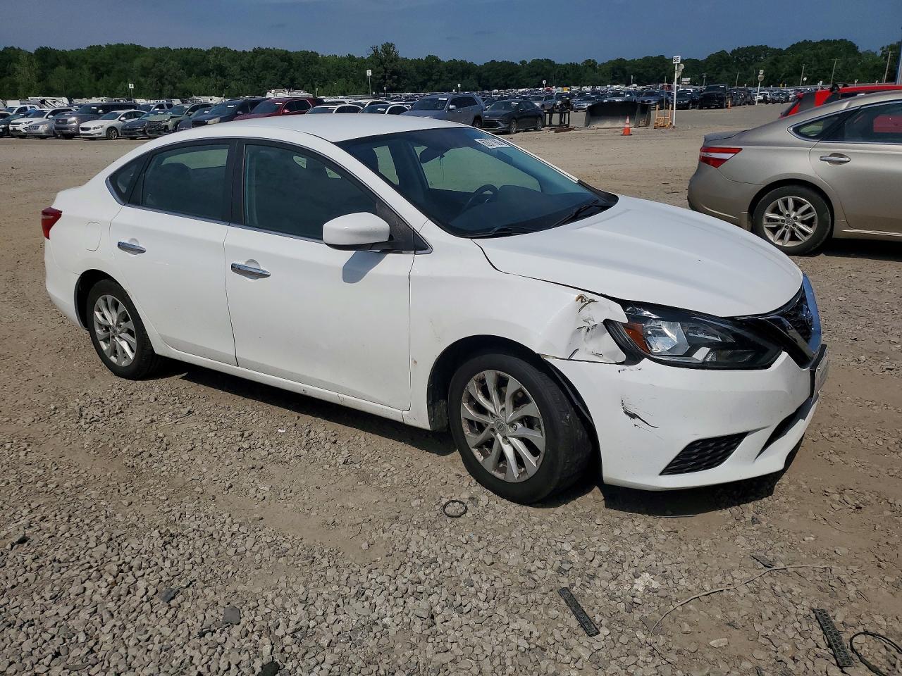 2019 Nissan Sentra Sv - Фото 4