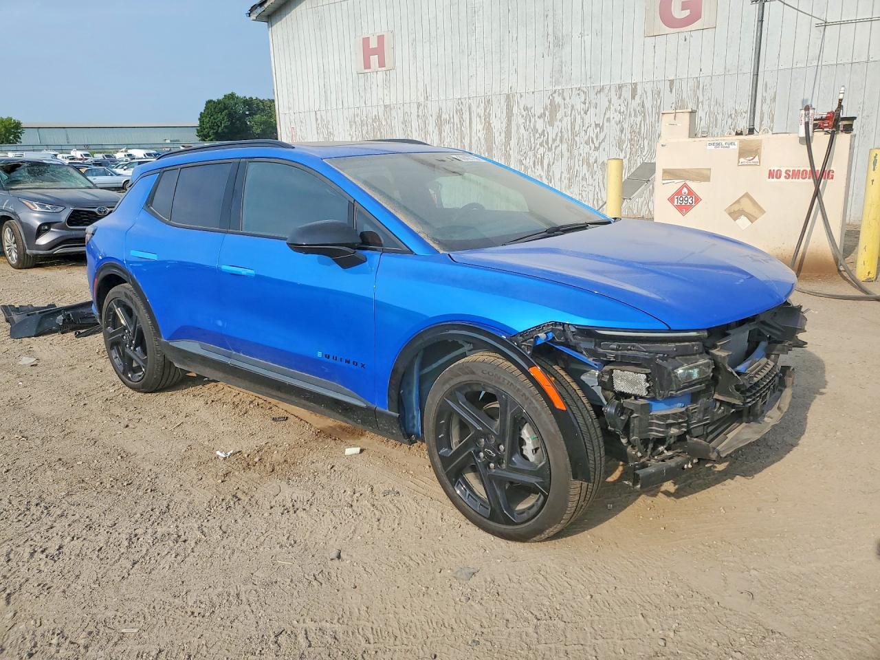 2025 Chevrolet Equinox Rs - Фото 4