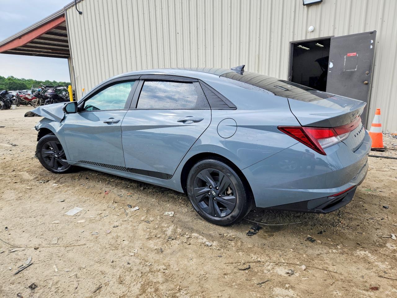 2022 Hyundai Elantra Sel - Фото 2