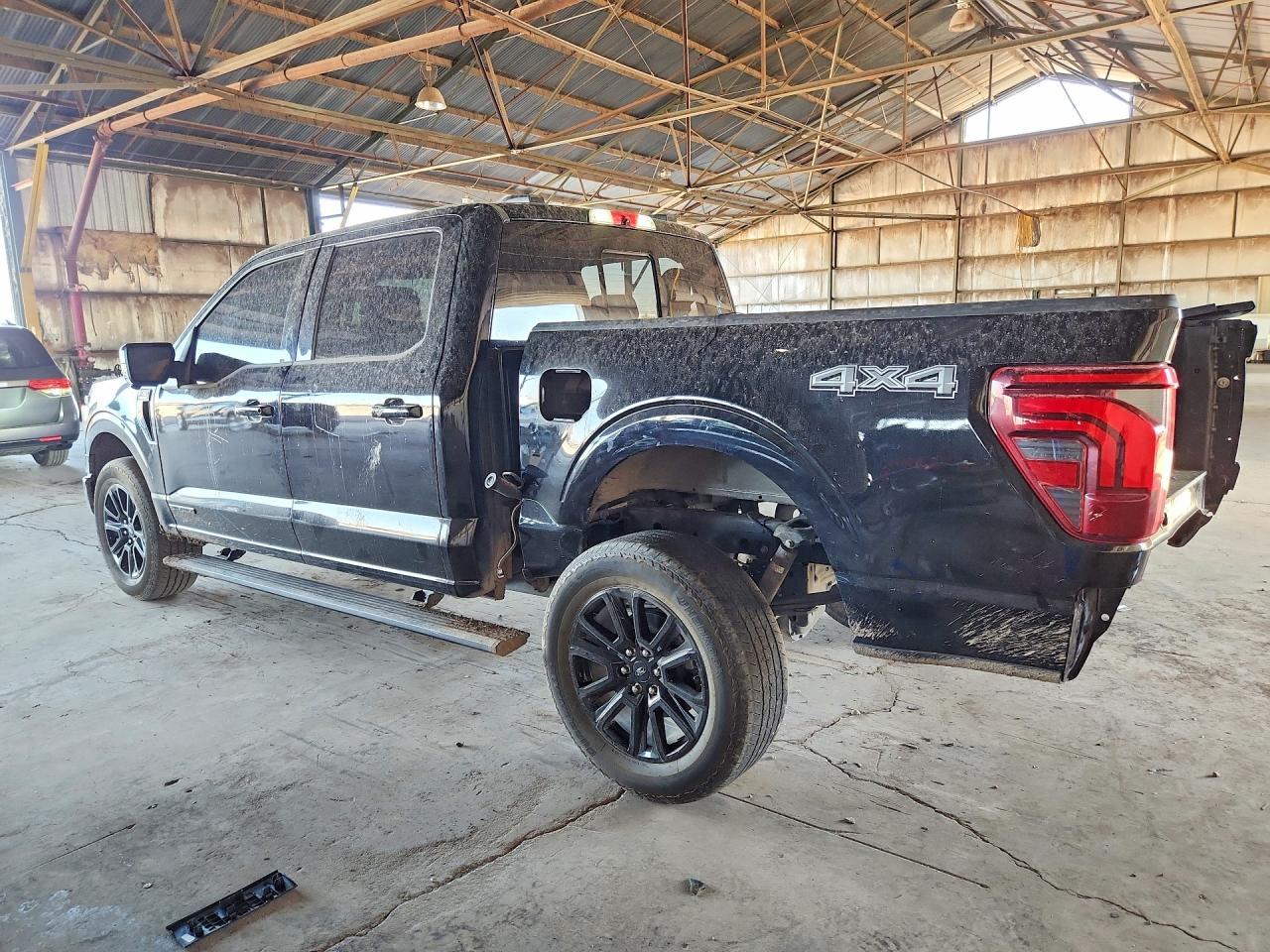 2025 Ford F150 Platinum - Image 2