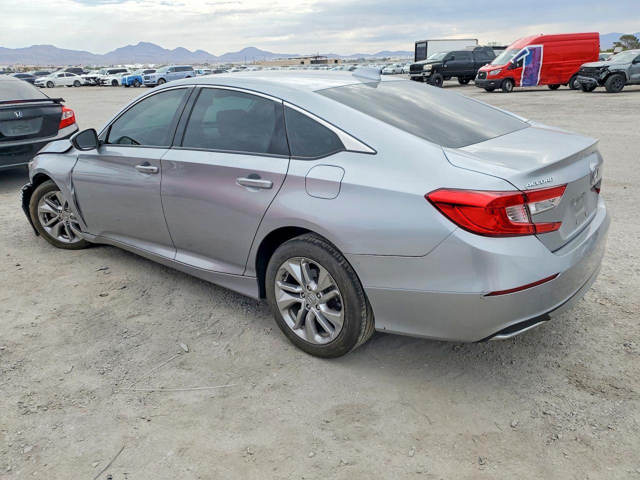 2019 Honda Accord Lx - Фото 2