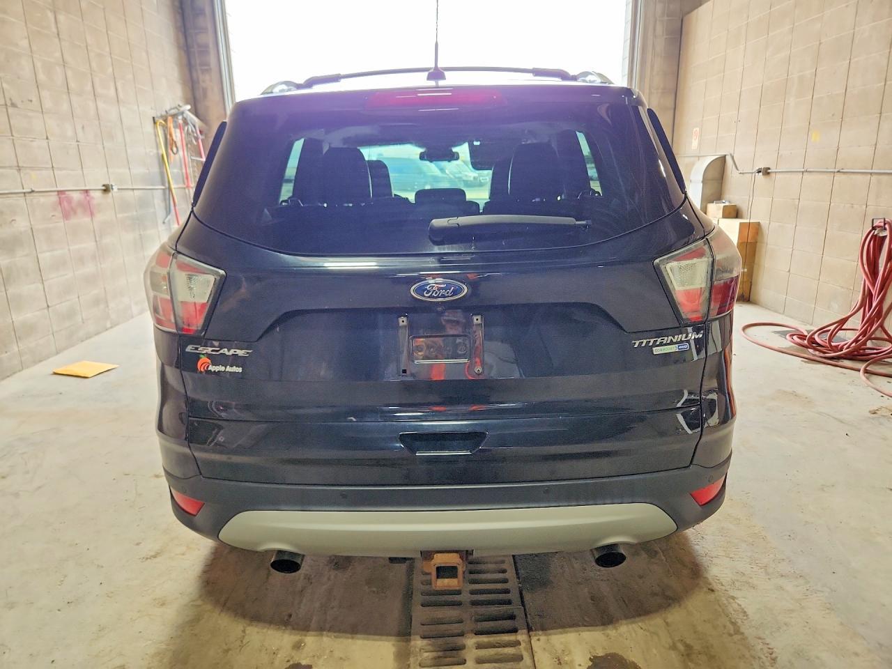 2017 Ford Escape Titanium - Фото 6