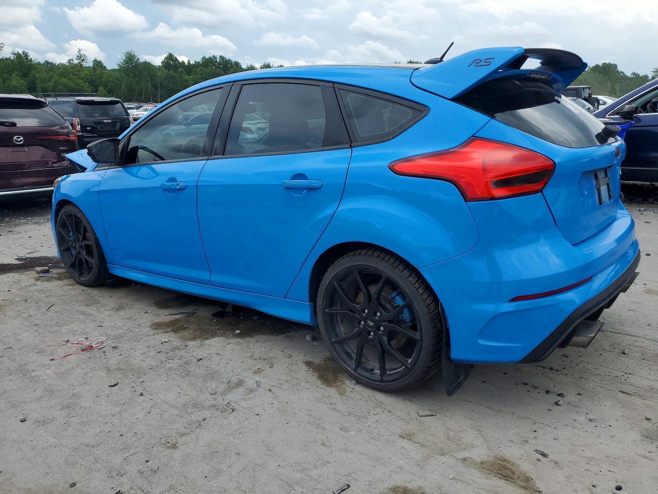 2017 Ford Focus Rs - Фото 2
