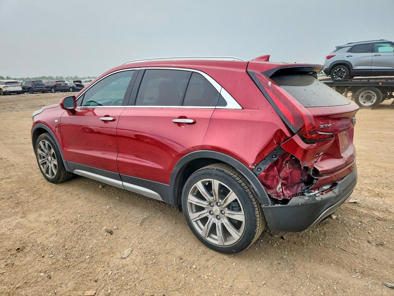 2019 Cadillac Xt4 Premium Luxury - Image 2