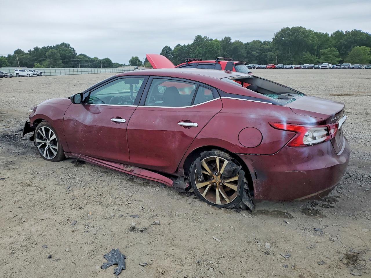 2017 Nissan Maxima 3.5 S - Image 2