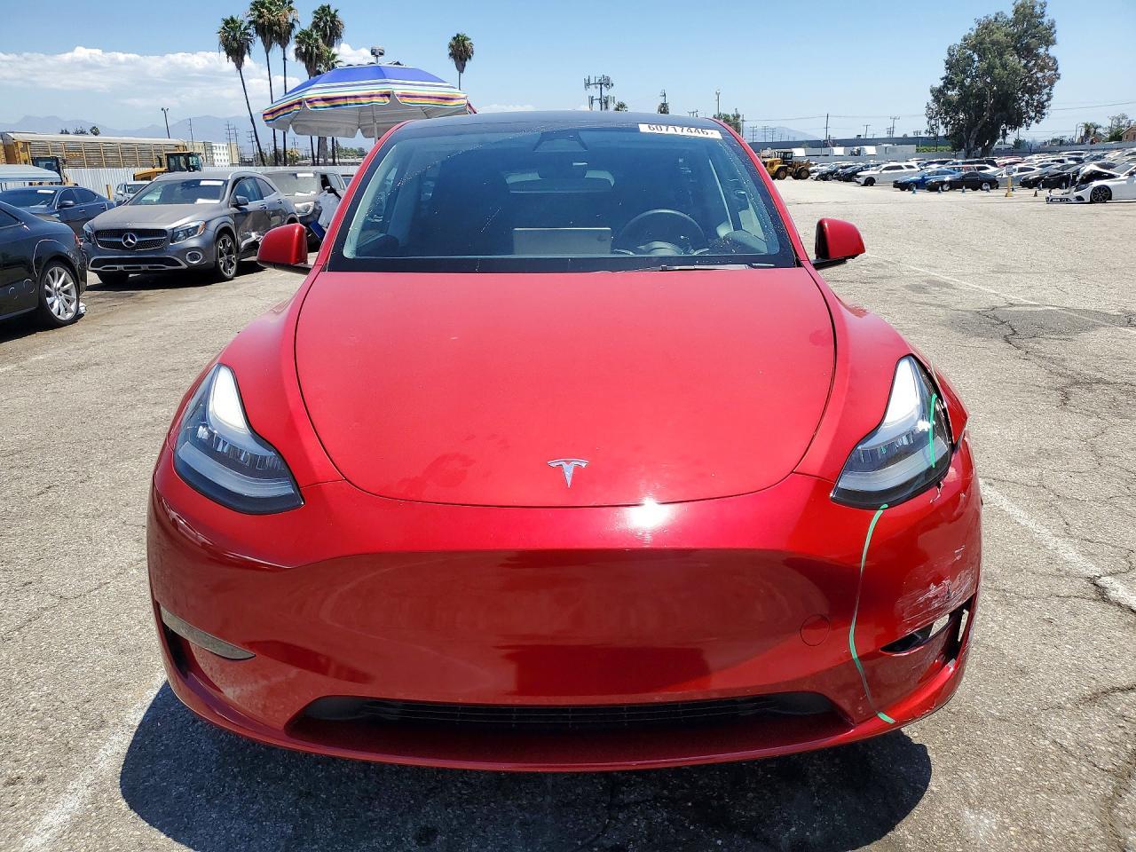 2023 Tesla Model Y - Image 5