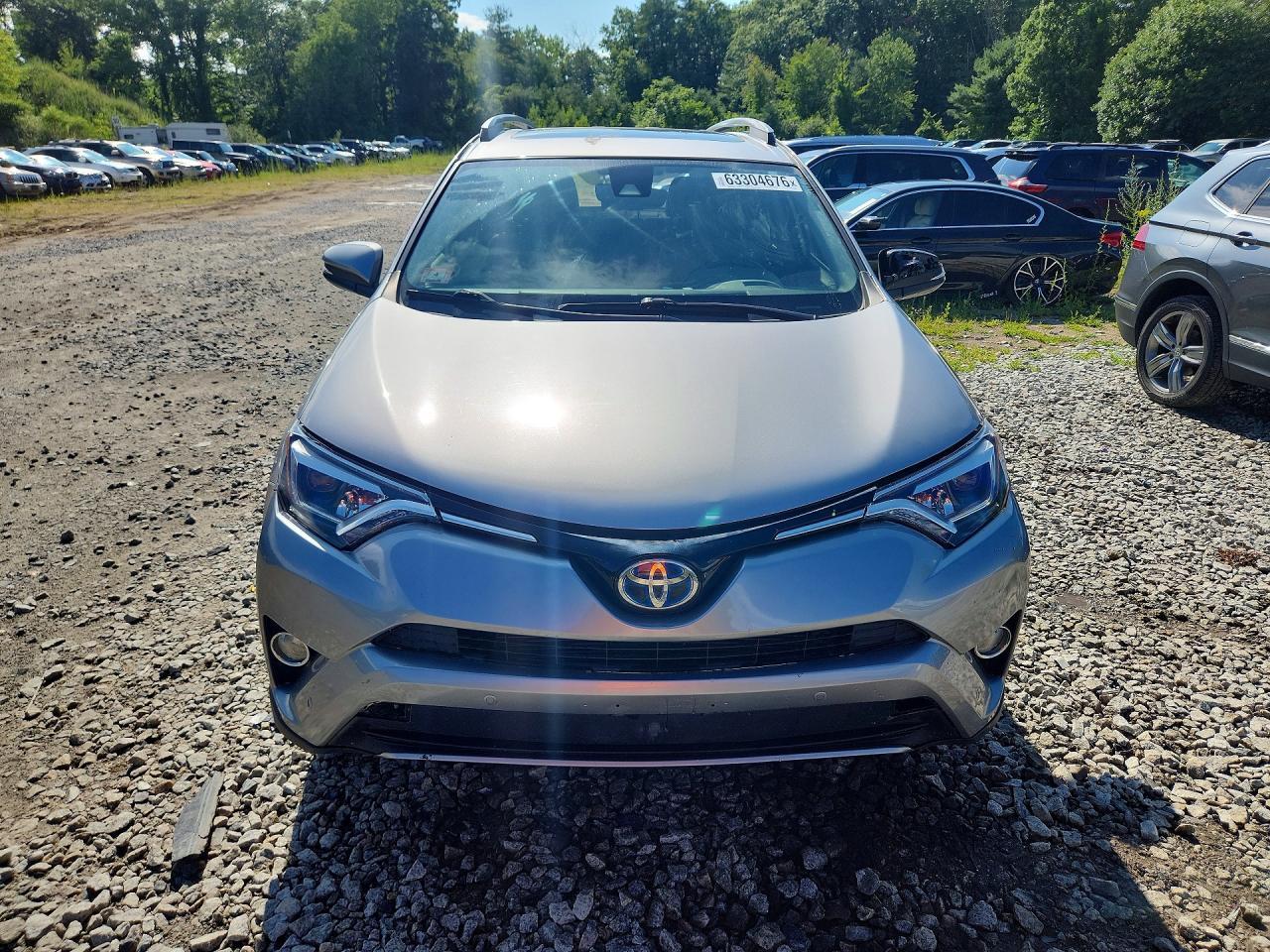 2017 Toyota Rav4 Hv Limited - Image 5
