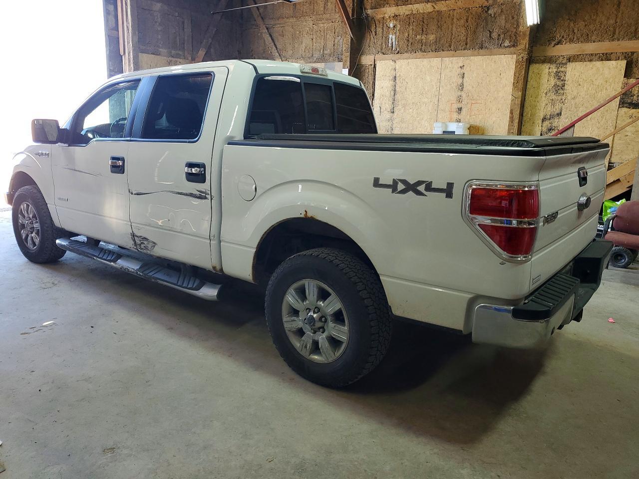 2011 Ford F150 Supercrew - Фото 2