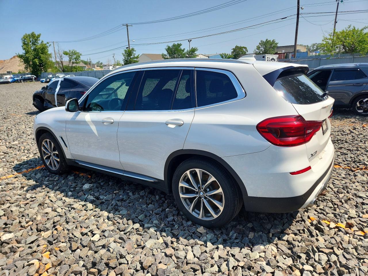 2019 BMW X3 xDrive30I - Фото 2
