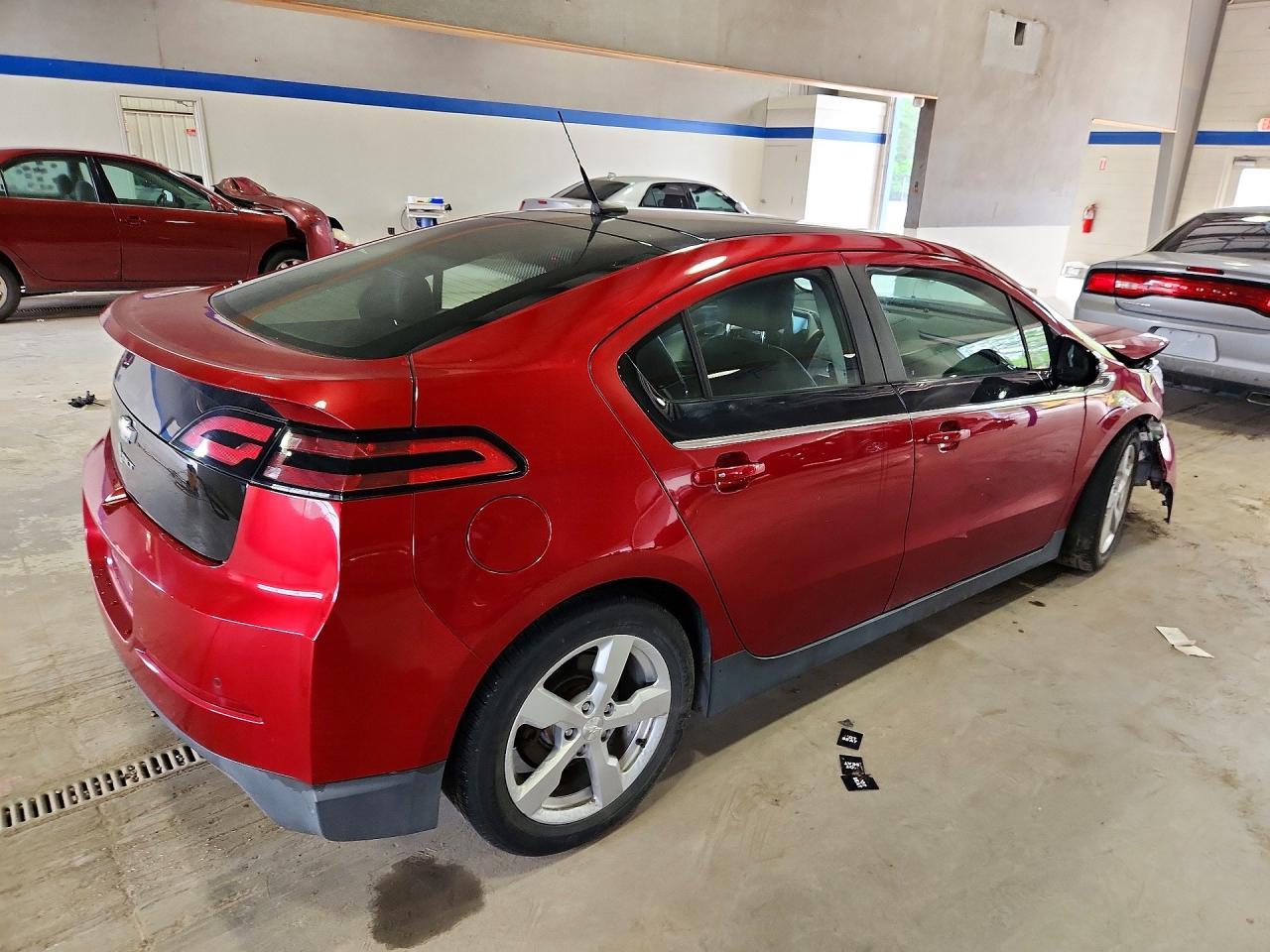 2012 Chevrolet Volt - Фото 3