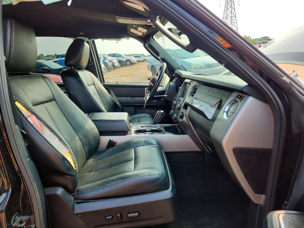 2017 Ford Expedition El Limited - Image 7