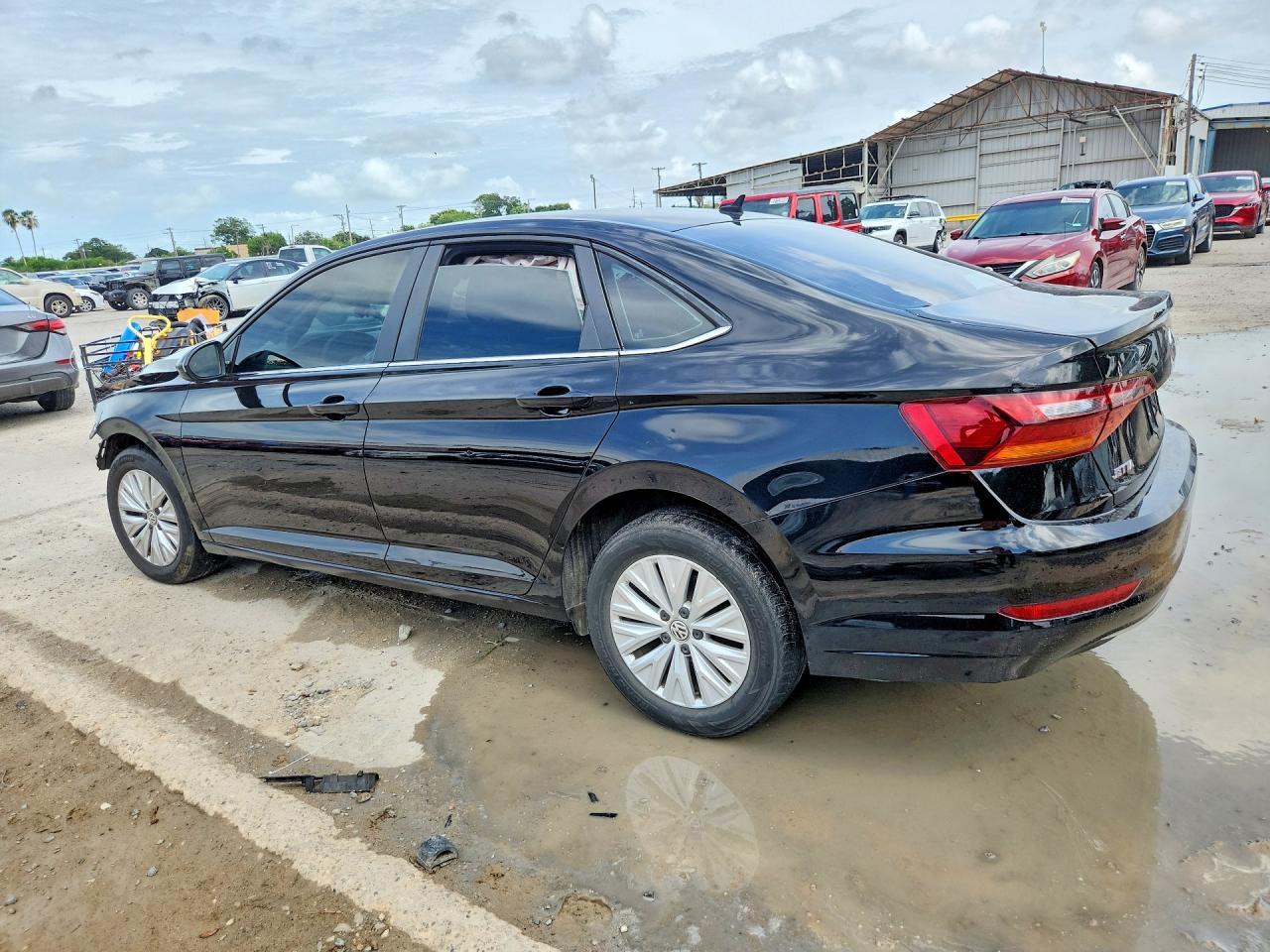 2019 Volkswagen Jetta S/Se/R-Line - Фото 2