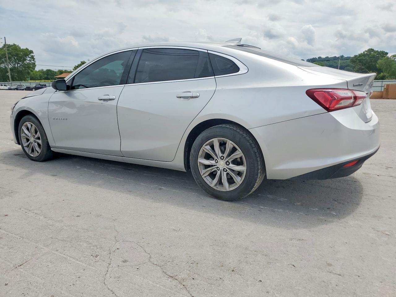 2019 Chevrolet Malibu Lt - Фото 2