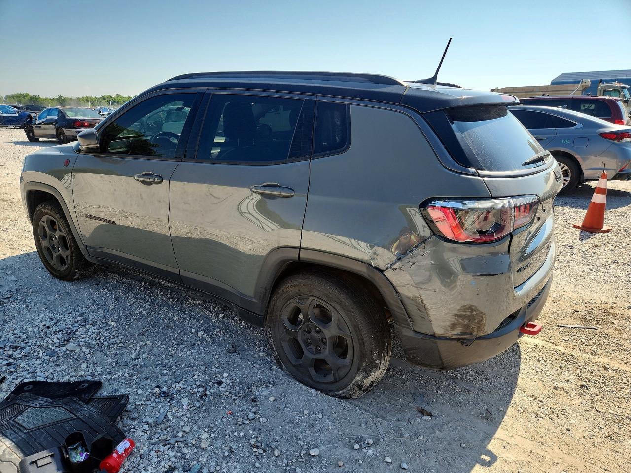 2022 Jeep Compass Trailhawk - Фото 2