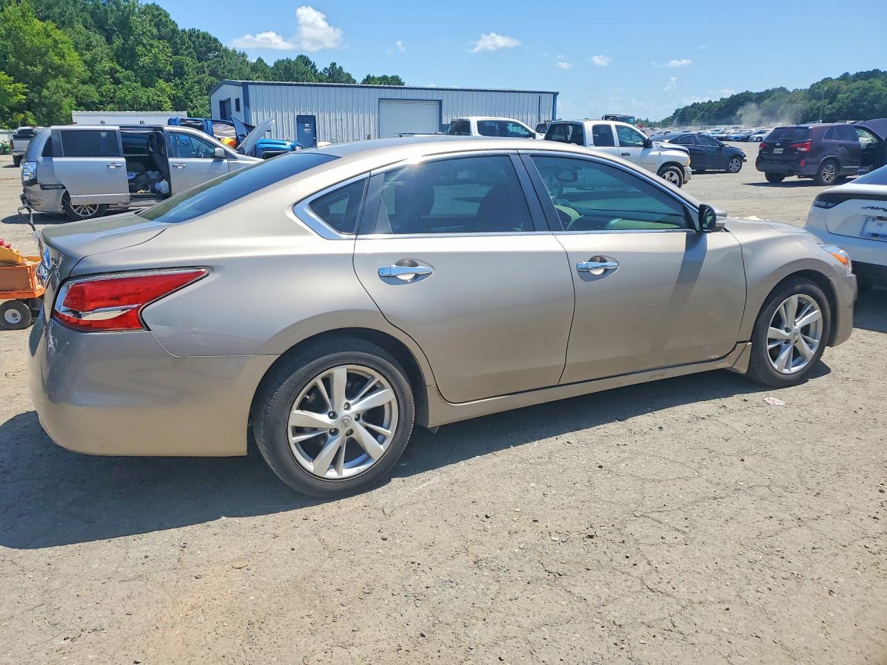 2013 Nissan Altima 2.5 - Фото 3