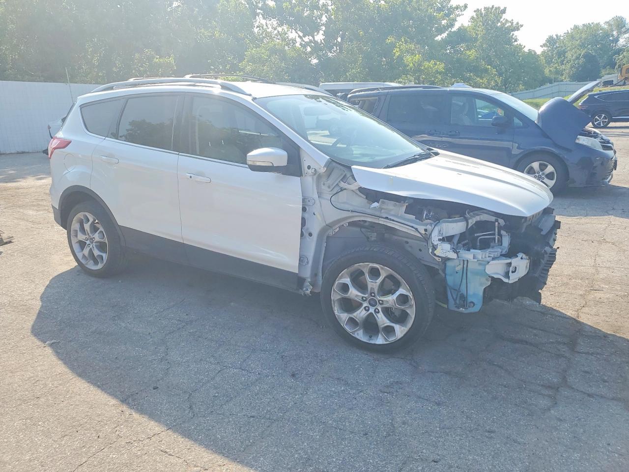 2015 Ford Escape Titanium - Фото 4