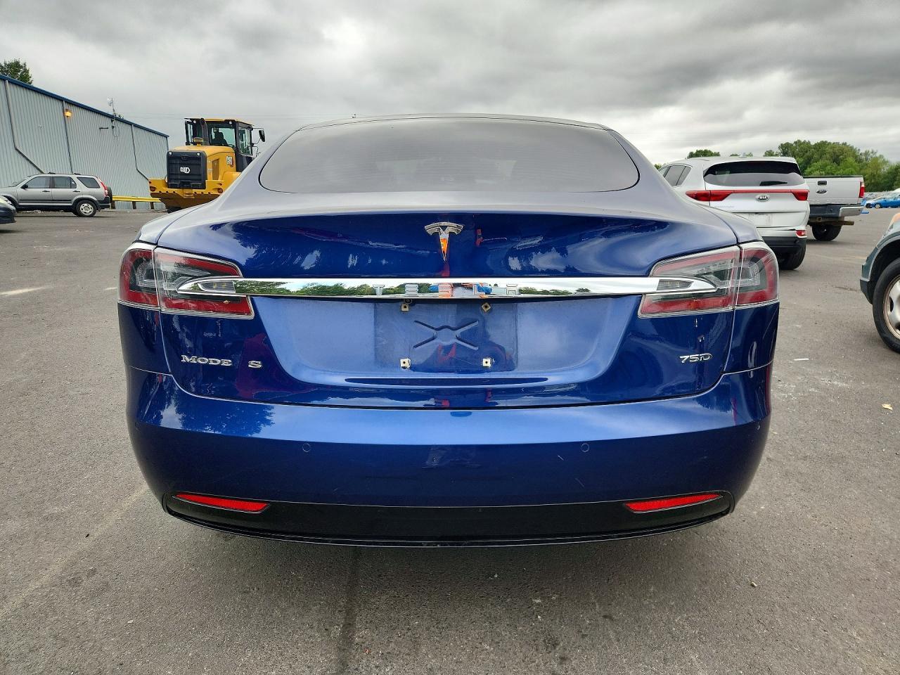 2018 Tesla Model S - Фото 6