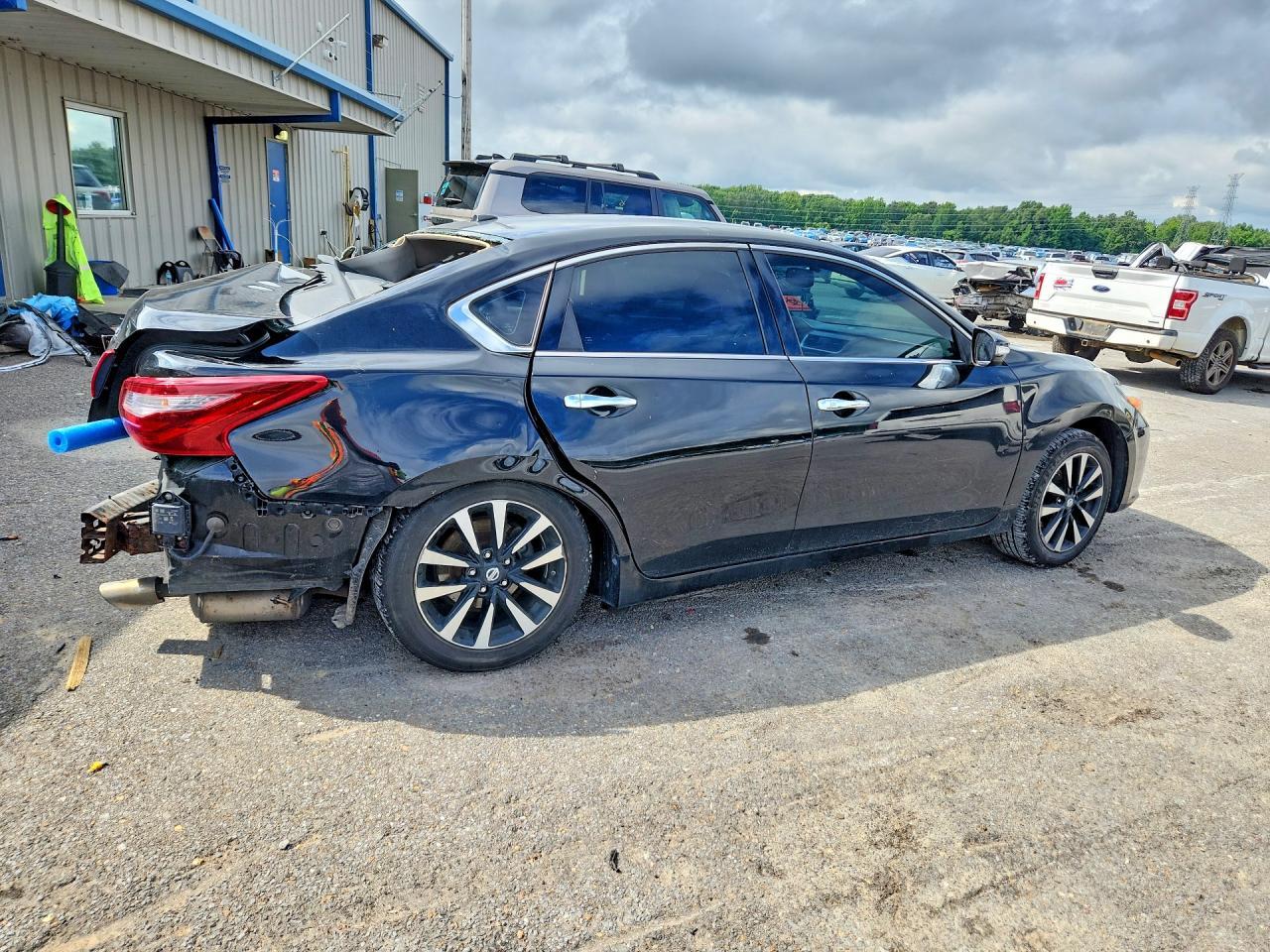 2018 Nissan Altima 2.5 Sl - Image 3
