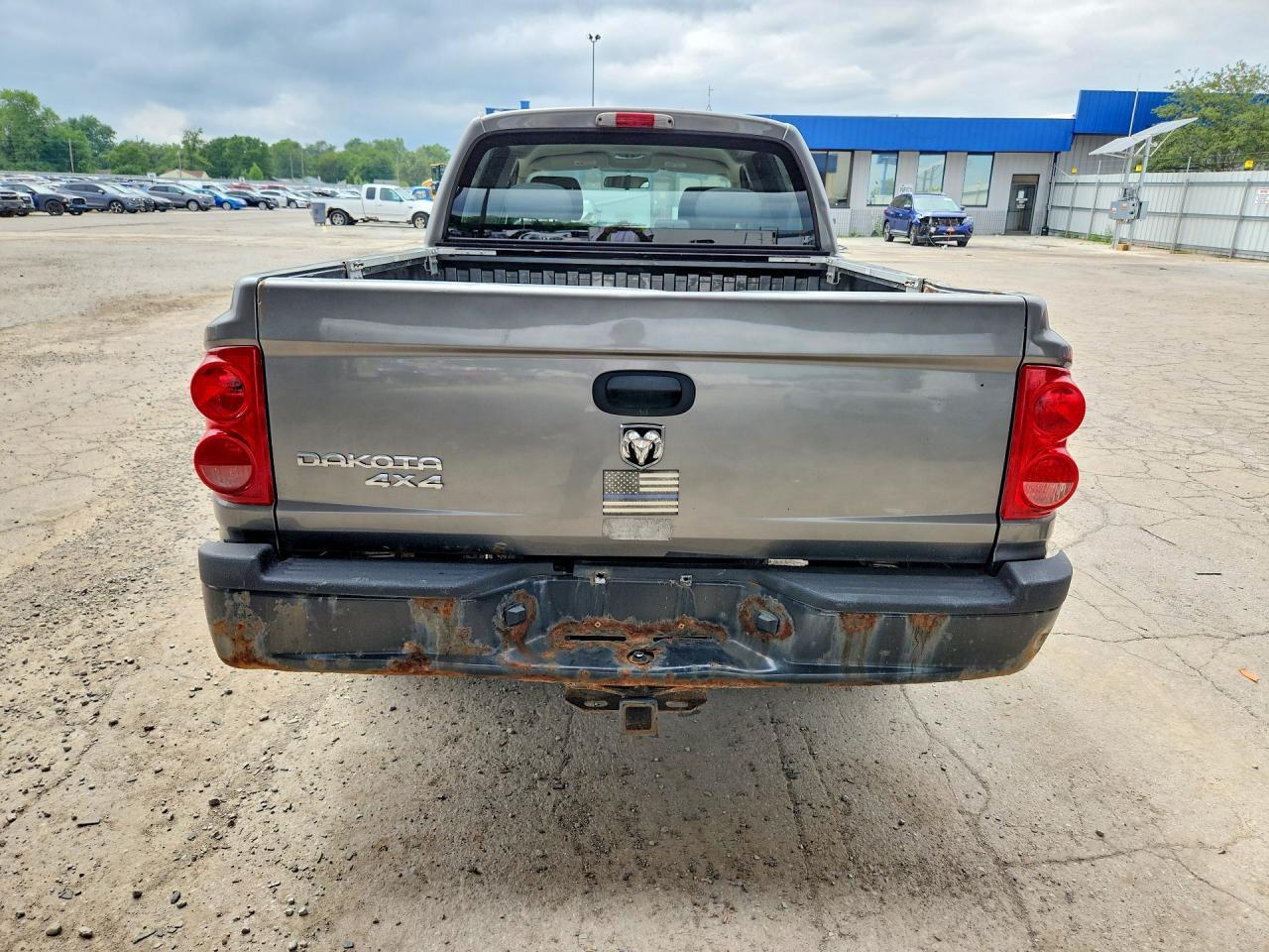 2007 Dodge Dakota Quad - Image 6