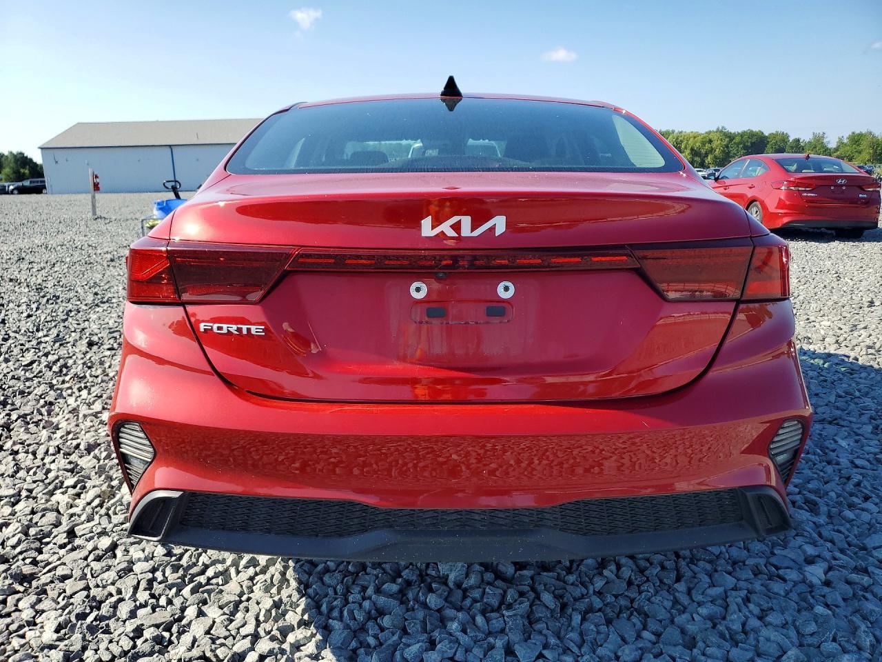 2023 Kia Forte Lxs - Image 6