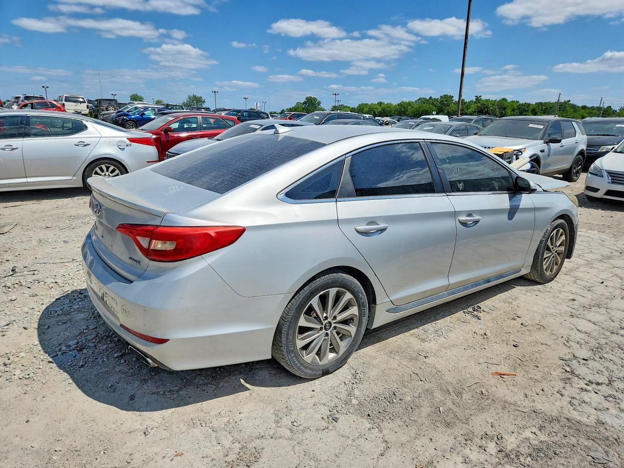 2015 Hyundai Sonata Sport - Фото 3