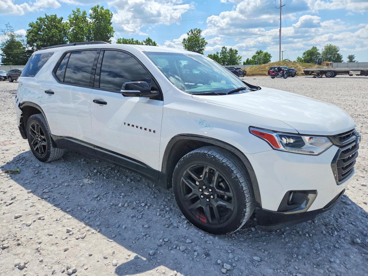 2018 Chevrolet Traverse Premier - Фото 4