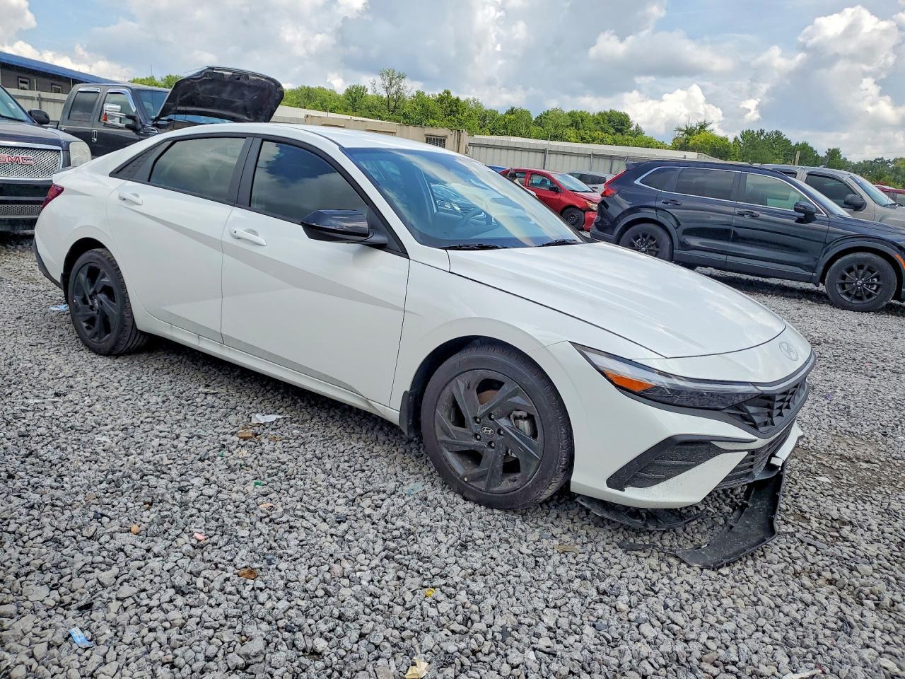 2026 Hyundai Elantra Sel Sport - Фото 4