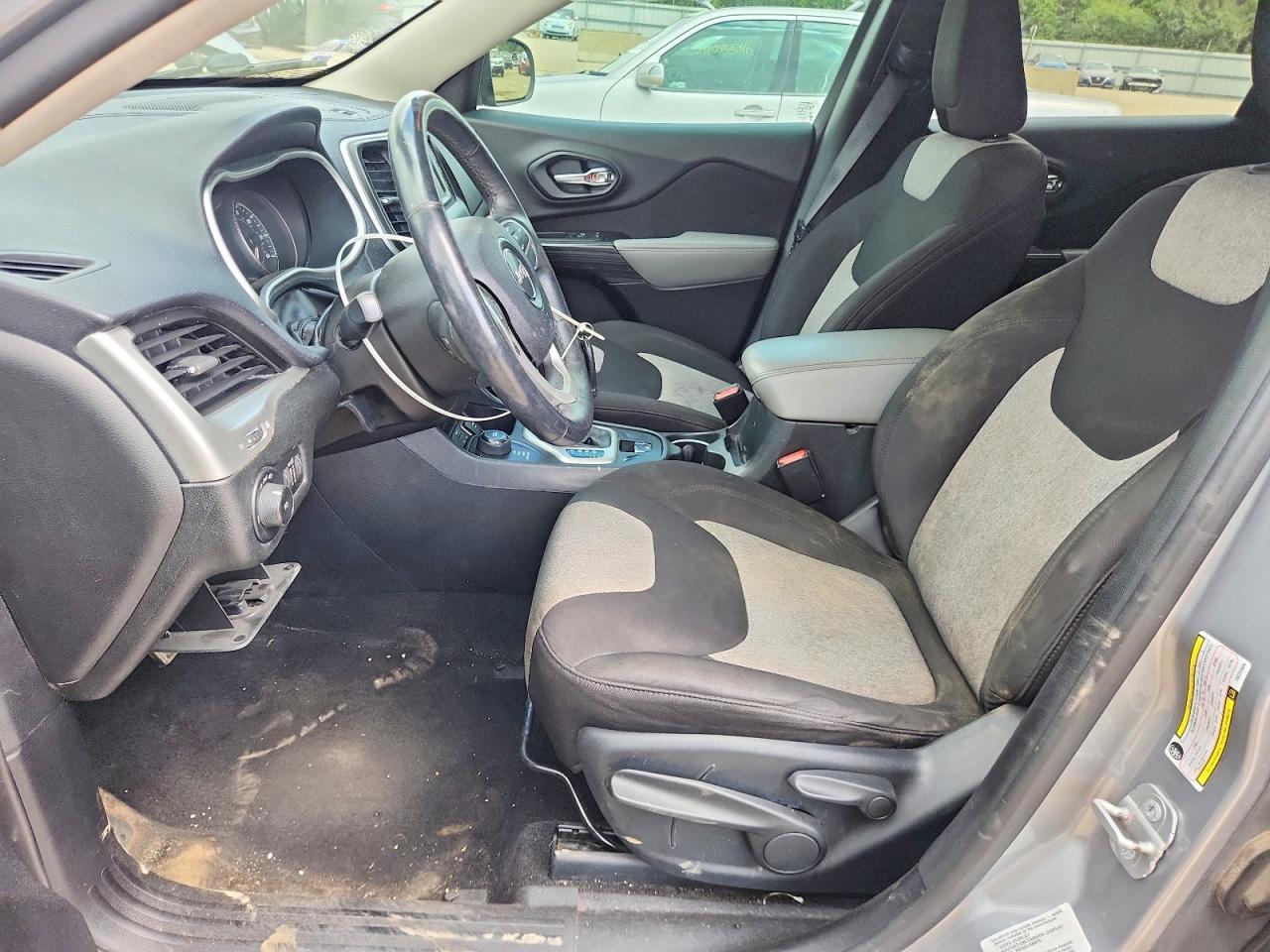 2014 Jeep Cherokee Latitude - Фото 7