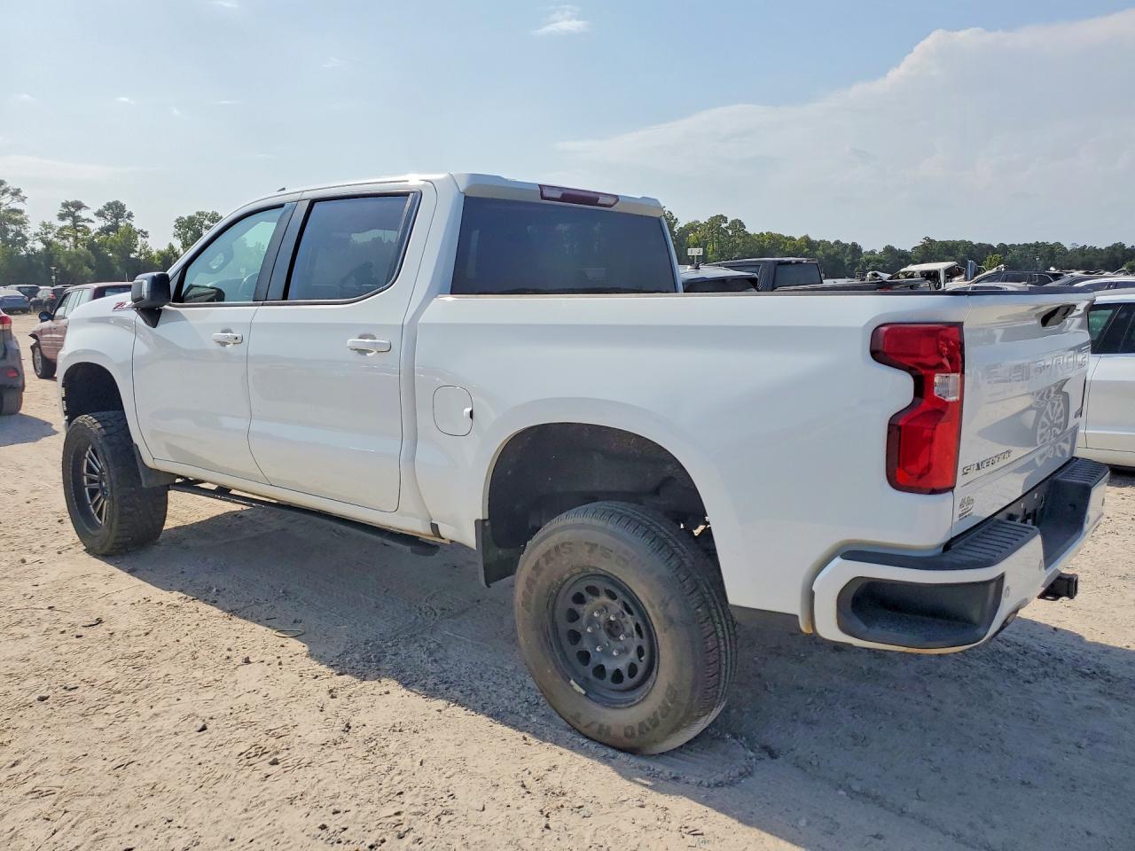 2022 Chevrolet Silverado Ltd K1500 Rst - Фото 2