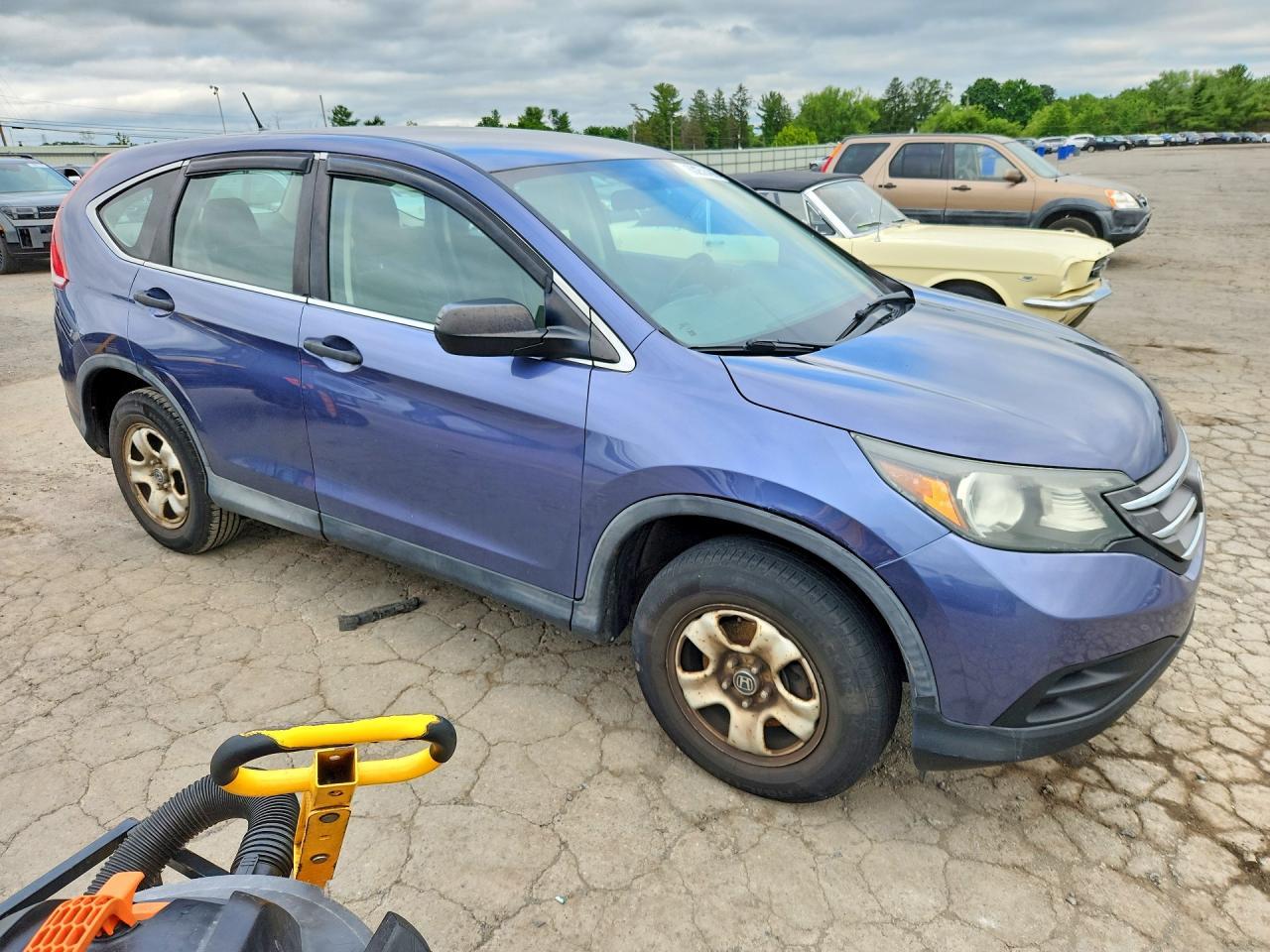 2013 Honda Cr-V Lx - Image 4