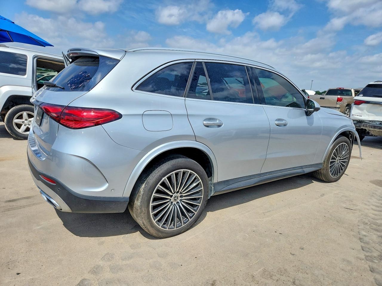 2023 Mercedes-Benz Glc 300 - Фото 3