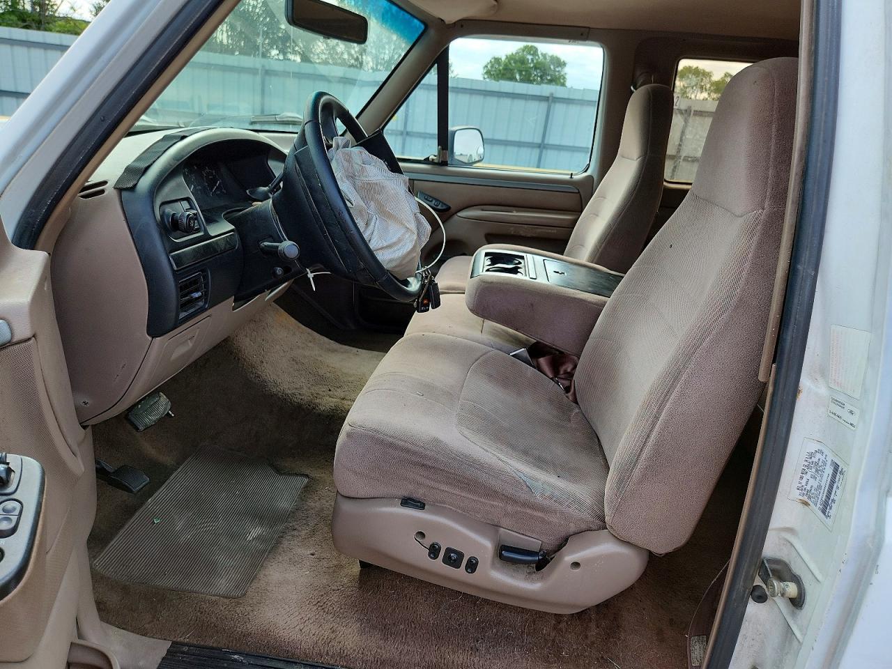 1995 Ford F150 - Image 7